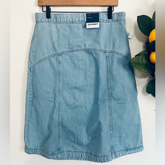 Old Navy Dresses & Skirts - Old Navy high rise drapey denim A line midi skirt